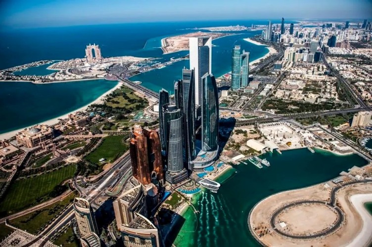 top-areas-to-buy-properties-in-abu-dhabi-6825f399f20e91747317657.jpg
