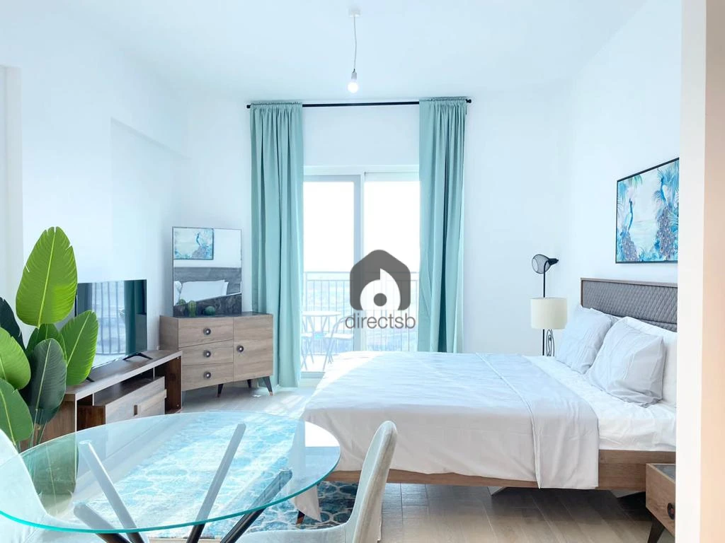 NO AGENT or COMMISSION FEES | FULLY FURNISHED STUDIO APARTMENT - 655K