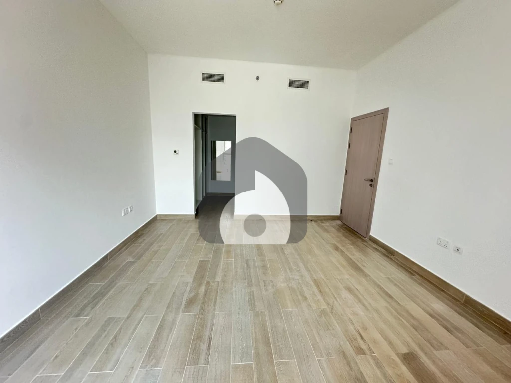 vacant 3 BHK Apartment for Rent in waters Edge Yas Island.