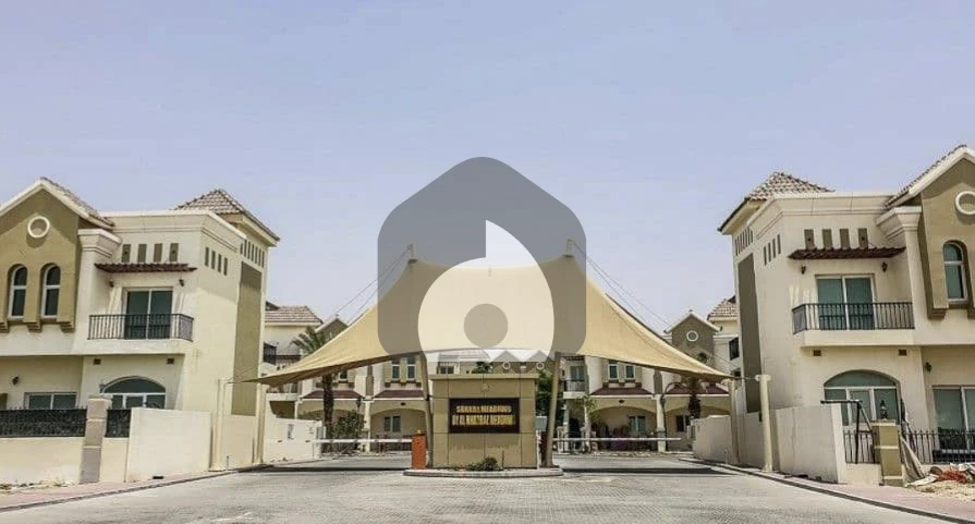 Direct Owner | Premium Upgraded 3BR Townhouse | Low DEWA & Huge Backyard Garden — photo 4