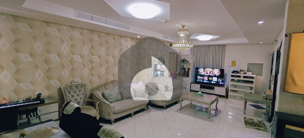 Direct Owner | Premium Upgraded 3BR Townhouse | Low DEWA & Huge Backyard Garden — photo 5