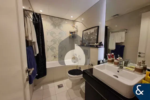 2 BHK Apartment for Rent in Business Bay, Dubai