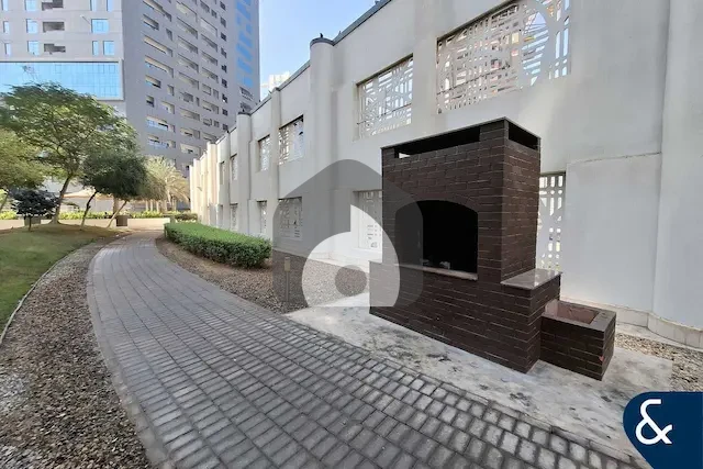 2 BHK Apartment for Rent in Business Bay, Dubai