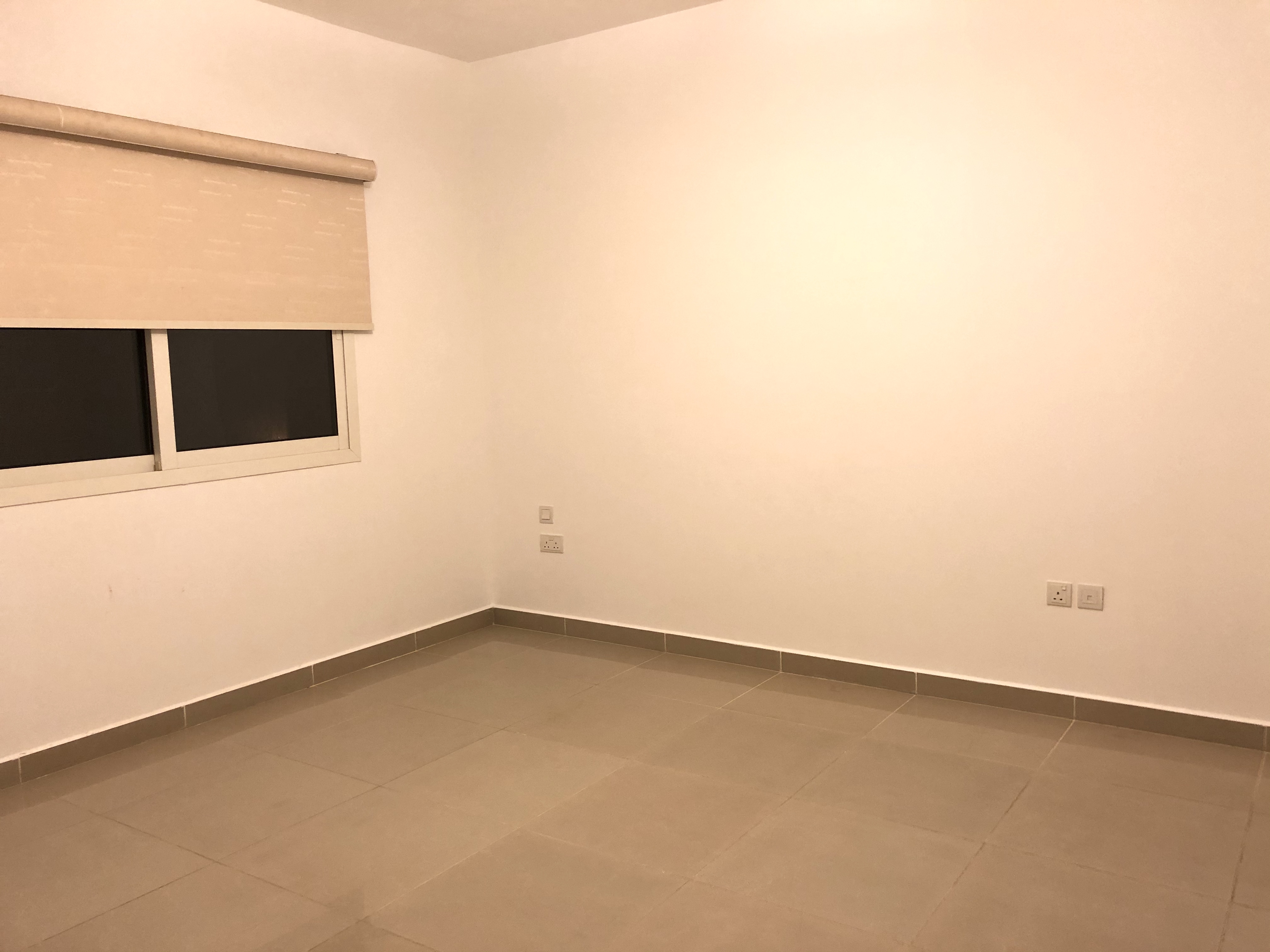 Well-maintained 2 BHK AVAILABLE FOR RENT in Al Reef Downtown!